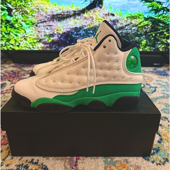 Jordan 13 Retro ‘Lucky Green’ - Picture 1 of 7